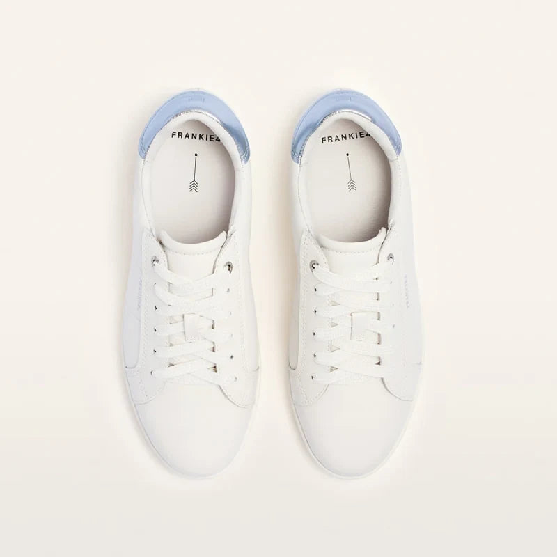 JACKIE V WHITE/LIGHT BLUE METALLIC