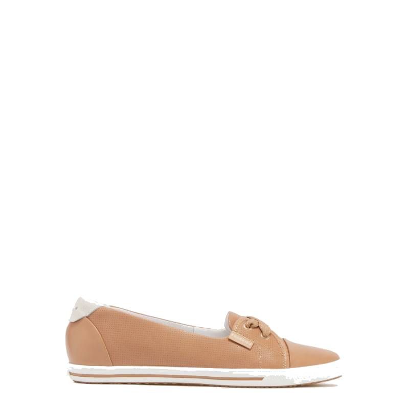 Frankie 4 hannah slip on