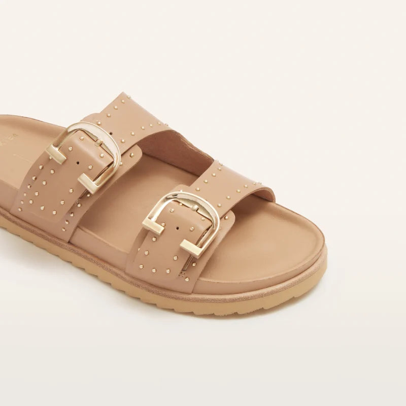 frankie 4 deon camel stud slide