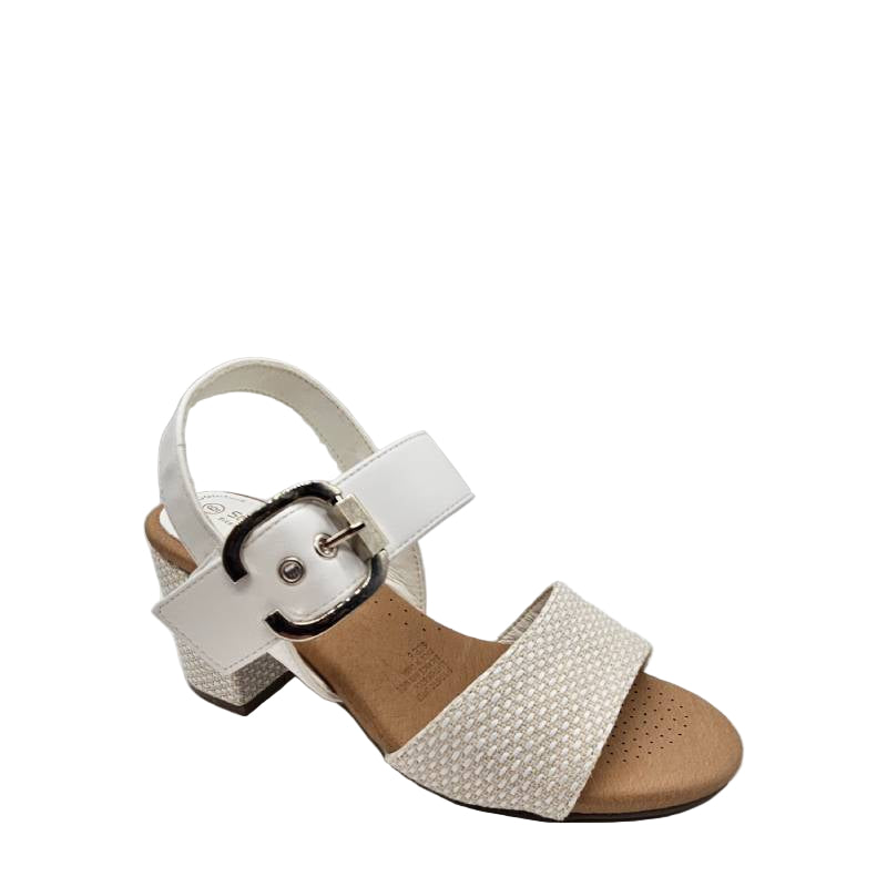Step on air sway white sandal