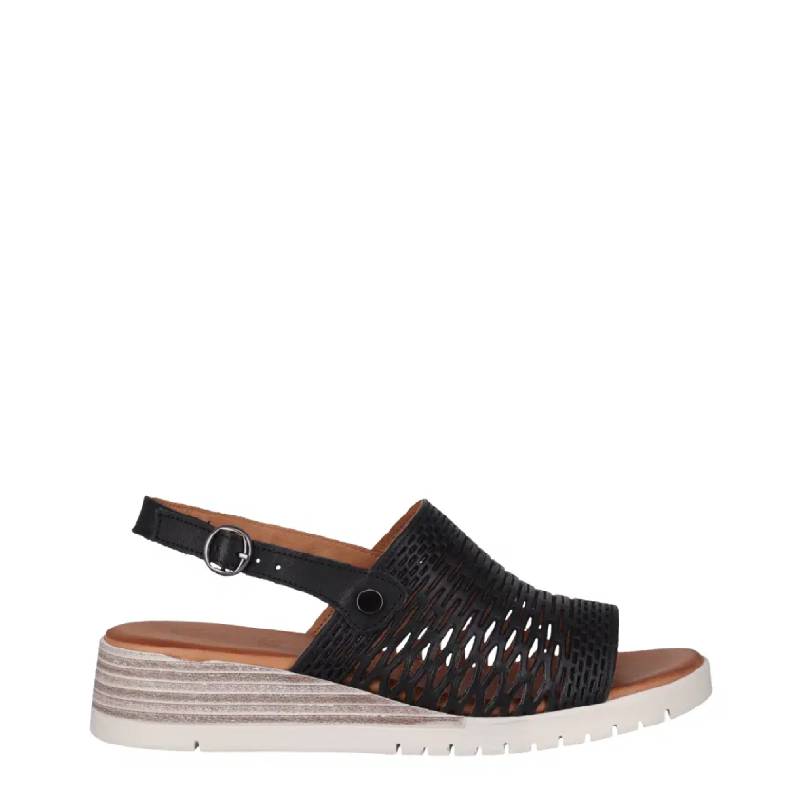 Cabello Engim black womens sandal