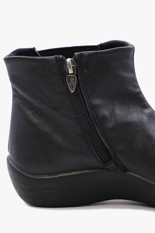 Arcopedico Trakai Black