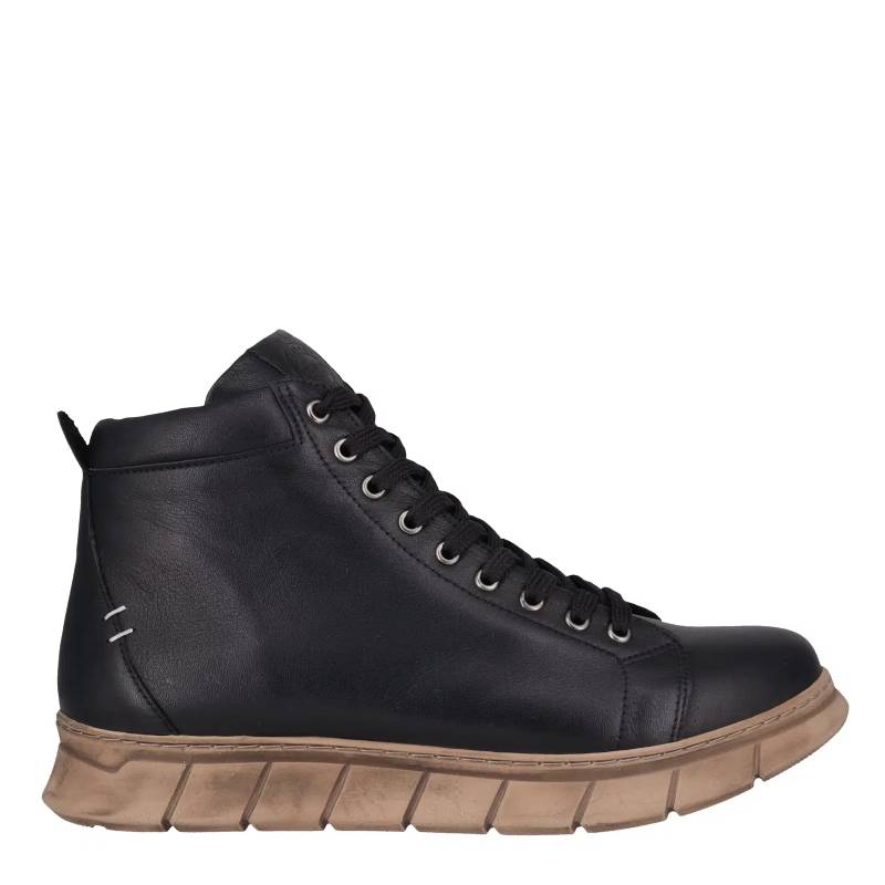 UKI BLACK