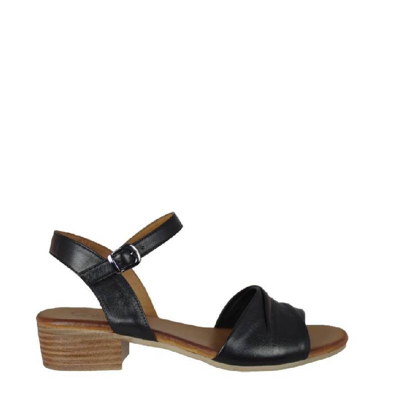 YENICE BLACK