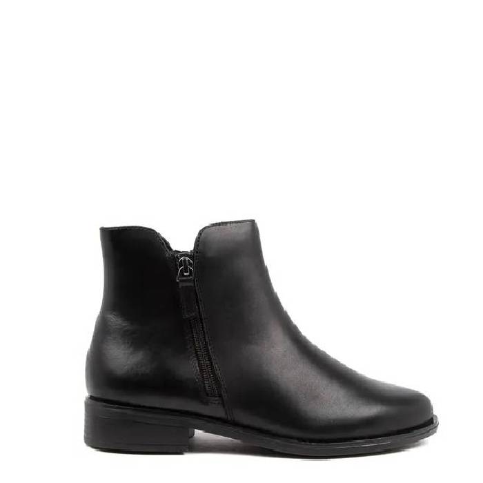 SKYLARS BLACK