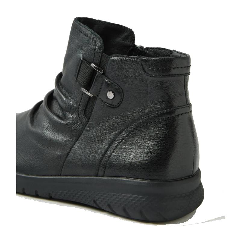 Ziera Solei black zip boot extra wide
