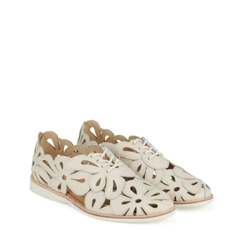 rollie bone lace up
