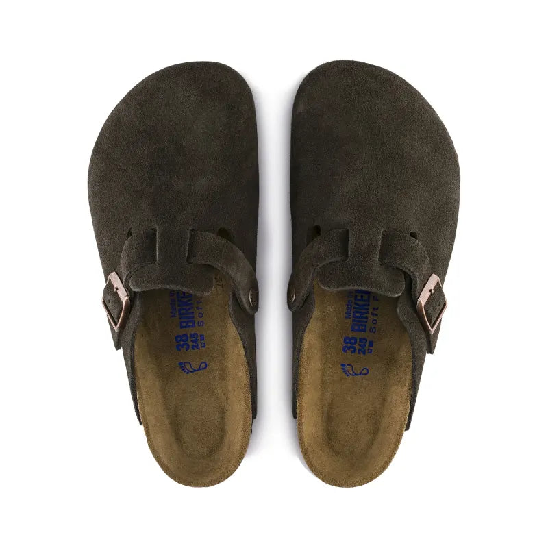 Birkenstock boston mocca suede slides