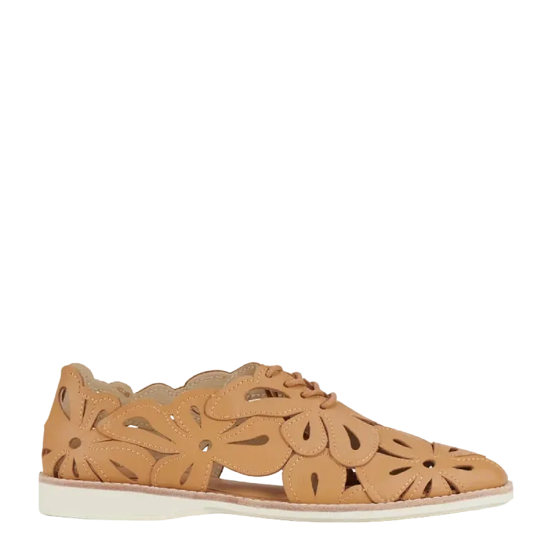 rollie sidecut applique tan womens laceup