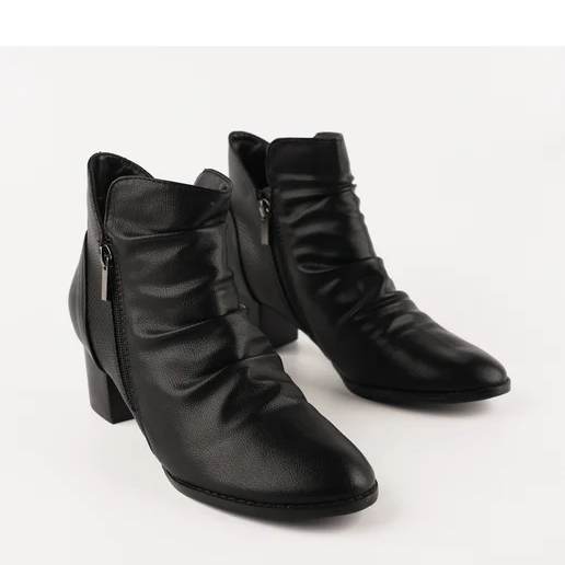 Step On Air Leafy Black