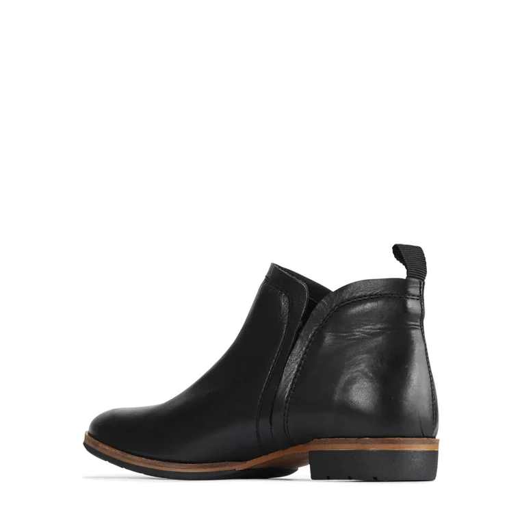 EOS Gaid Black Boot