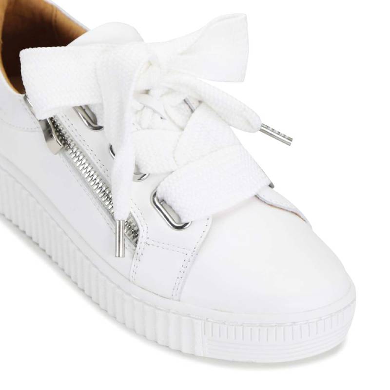 EOS Jovi White Womens Lace Up Sneaker