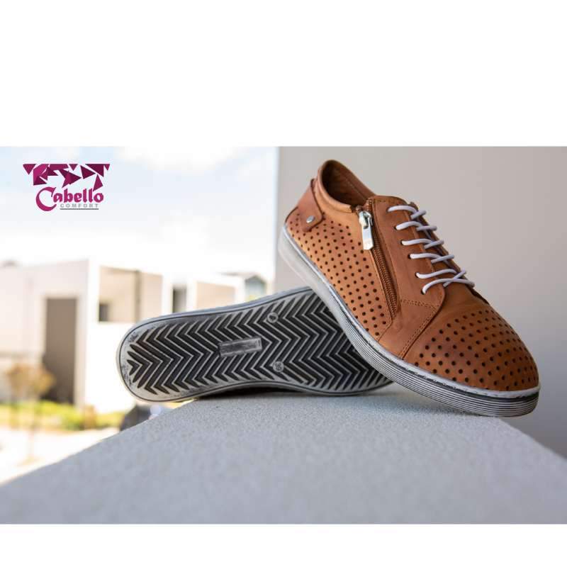 LADIES-LACEUP - EG 17